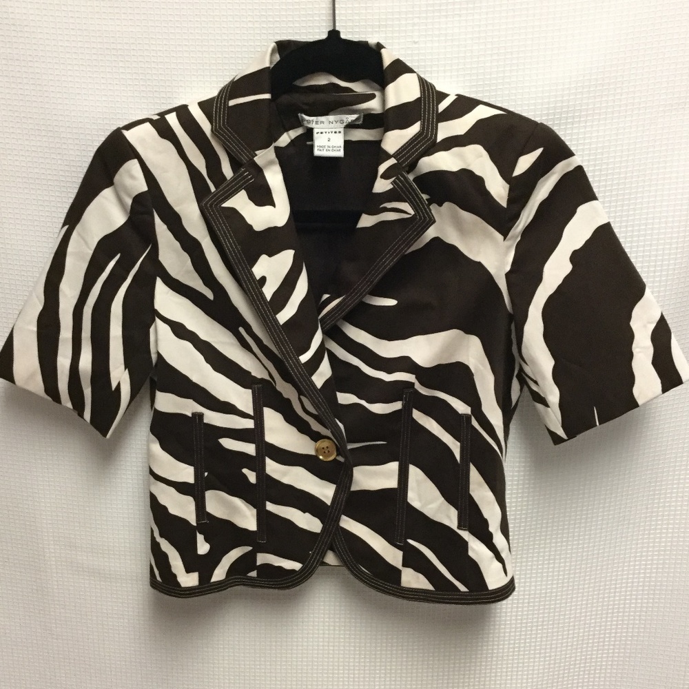 Animal print cropped jacket